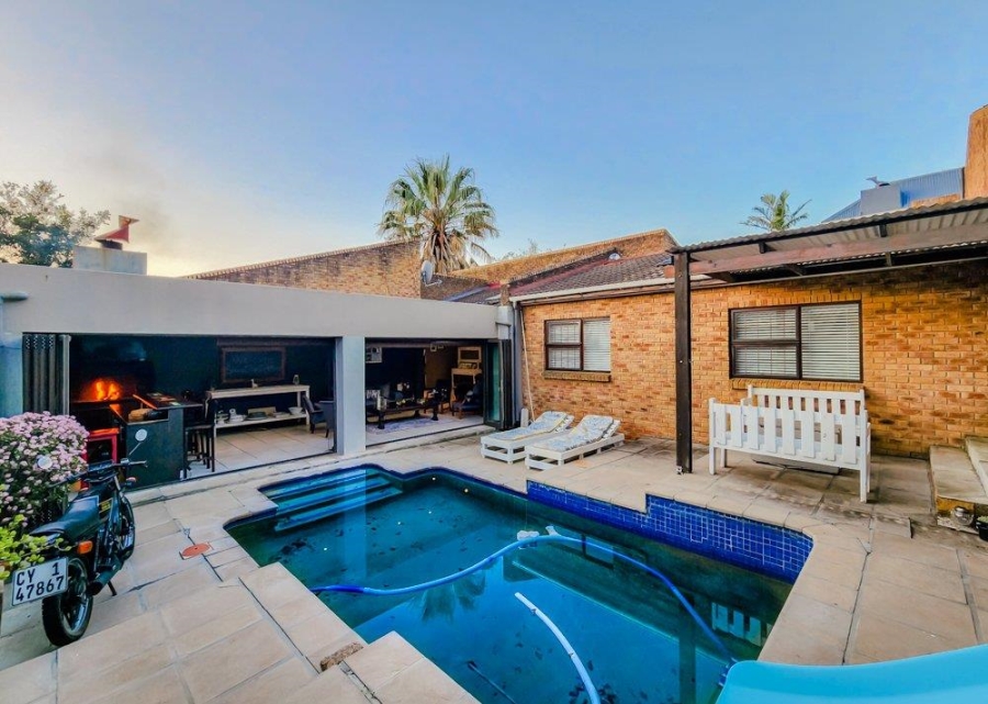 4 Bedroom Property for Sale in Protea Valley Western Cape